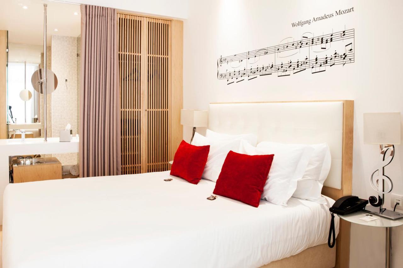 Double Room,1396669121:JPEG